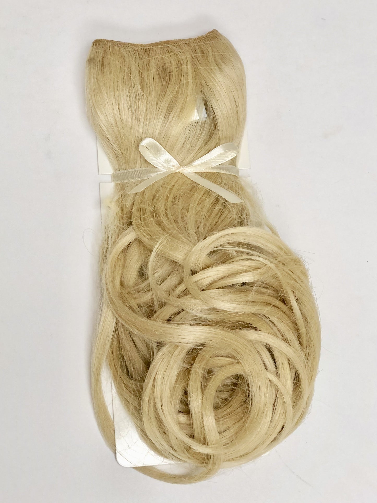 Christie Brinkley 16"  Synthetic Hair Extension (1 Piece) - beautygiantusa.com