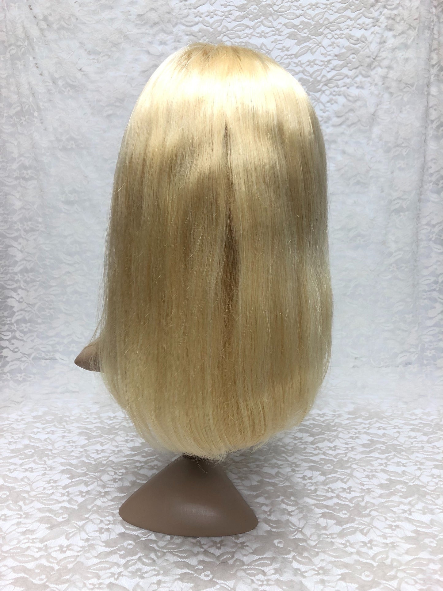 VIP Full Lace Wig - Bob-14'' color 613 - beautygiantusa.com