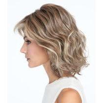 EDITOR�???S PICK ELITE - Raquel Welch wig - Tru2Life Heat Styleable Synthetic Hair - BeautyGiant USA